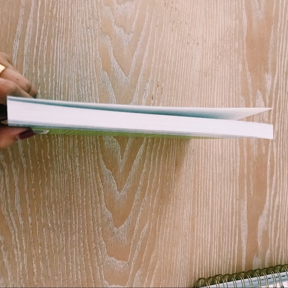 BOOK: Breathing underwater - Picture 3 of 4